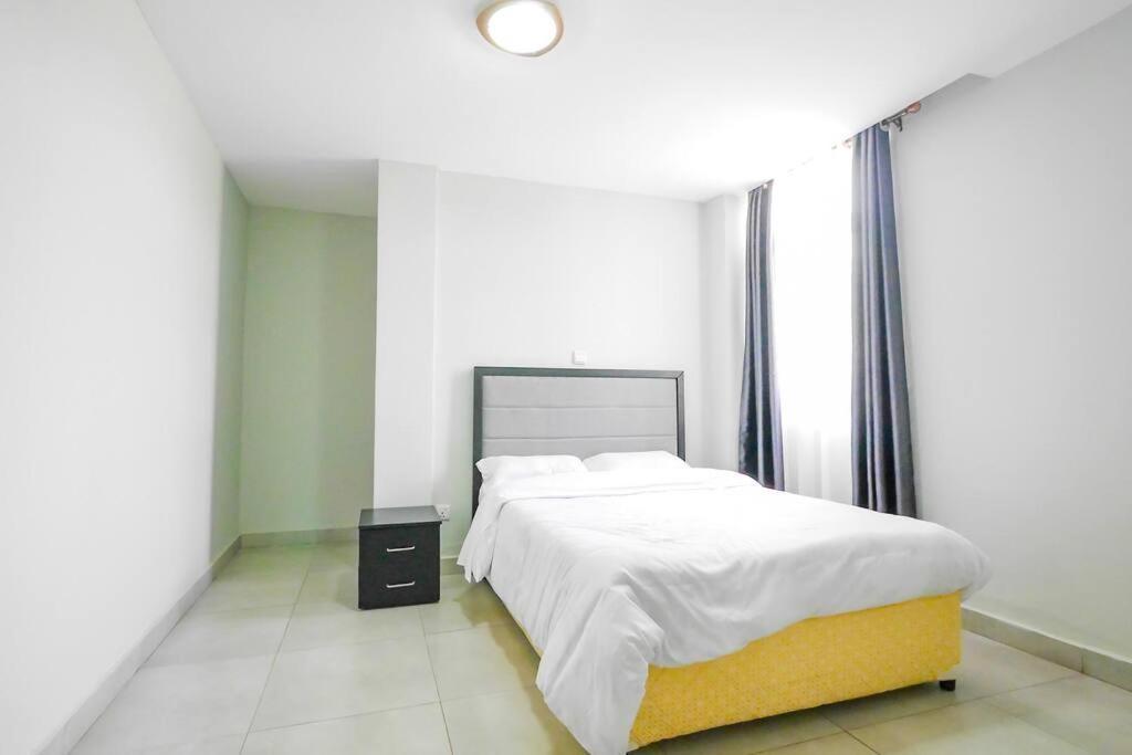 Ultra Modern Apartment In Nyarutarama Kigali Exterior photo