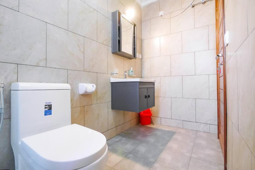 Ultra Modern Apartment In Nyarutarama Kigali Exterior photo