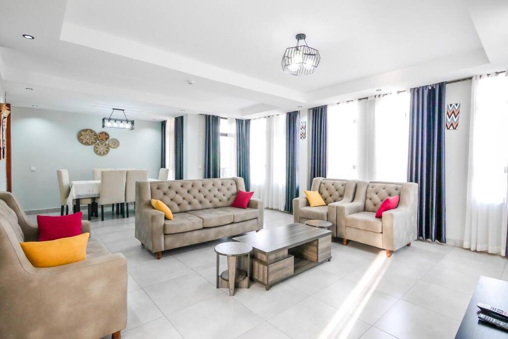 Ultra Modern Apartment In Nyarutarama Kigali Exterior photo
