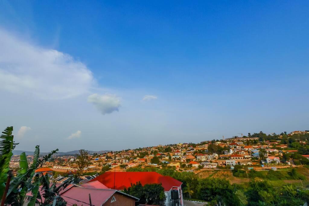 Ultra Modern Apartment In Nyarutarama Kigali Exterior photo